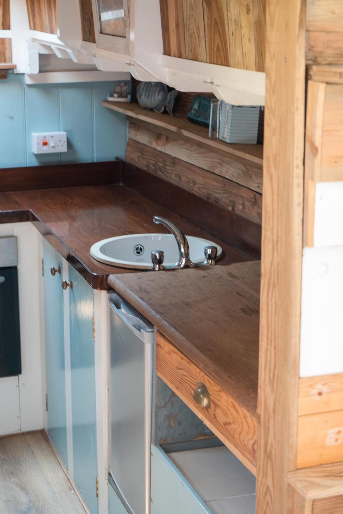 Swallowfield Glamping-Unsinkable Yeovil Exterior foto